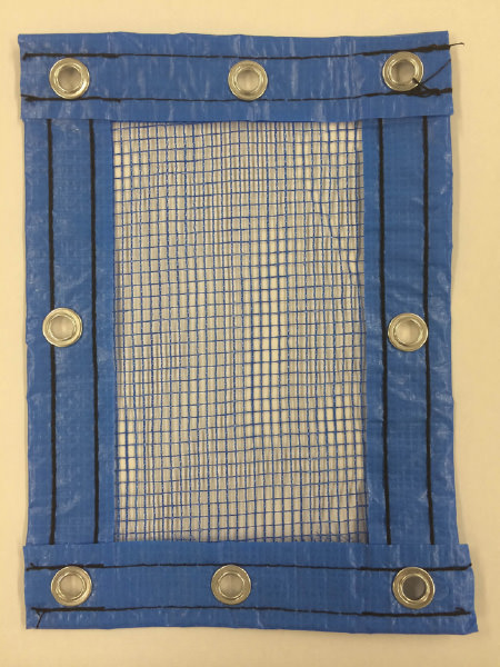 画像：周囲1mピッチテープハトメ